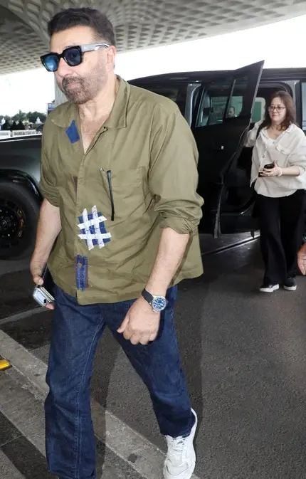 Sunny Deol was seen at the airport with his wife as the couple headed out of the city on Tuesday morning. Sunny Deol was seen at the airport with his wife as the couple headed out of the city on Tuesday morning.